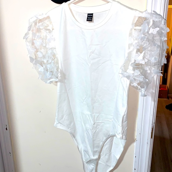 SHEIN white butterfly bodysuit - Picture 1 of 4